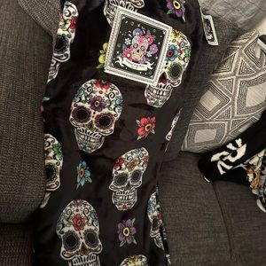 Sugar Skulls Throw Blanket